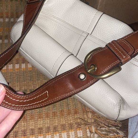 Coach shoulder handbag with matching wallet - Picture 9 of 13